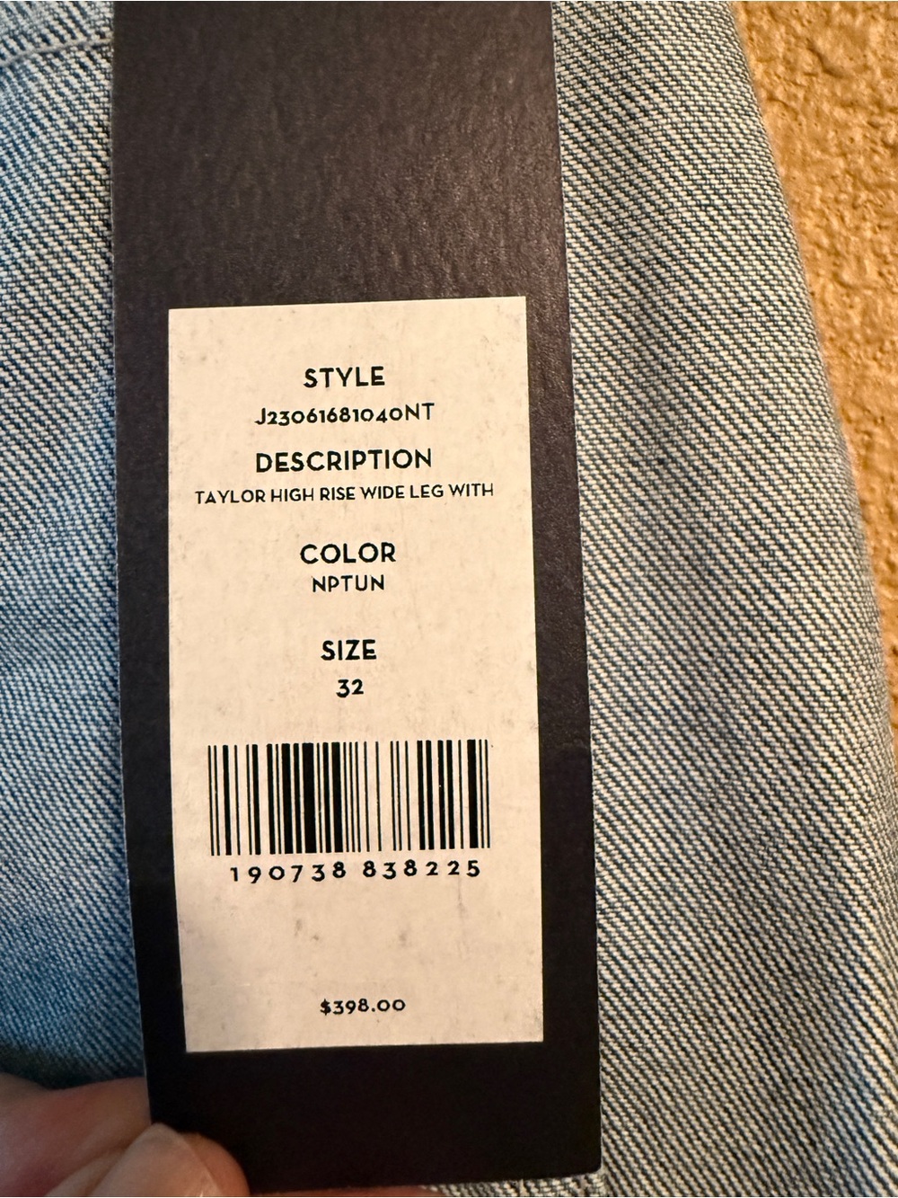 Veronica Beard Taylor Two-Tone Wide Leg Jean - Picture 9 of 9